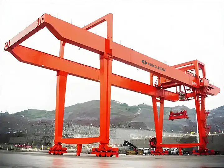 customize u type double beam gantry crane (2)