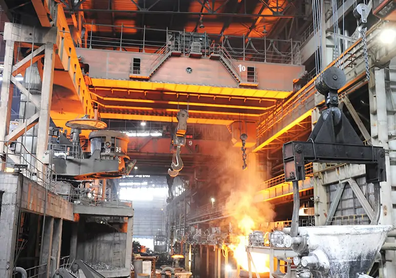 Forging overhead travelling crane