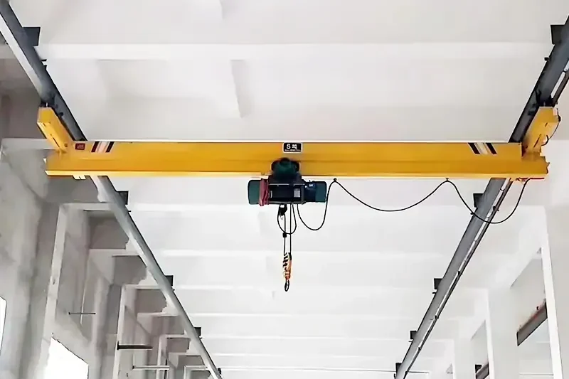 A Underslung overhead Crane