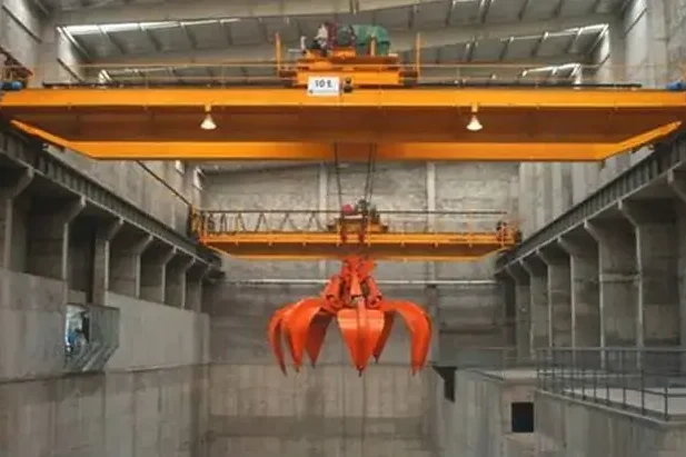 Grab Bucket EOT Crane