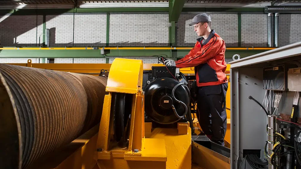 Gantry crane inspection