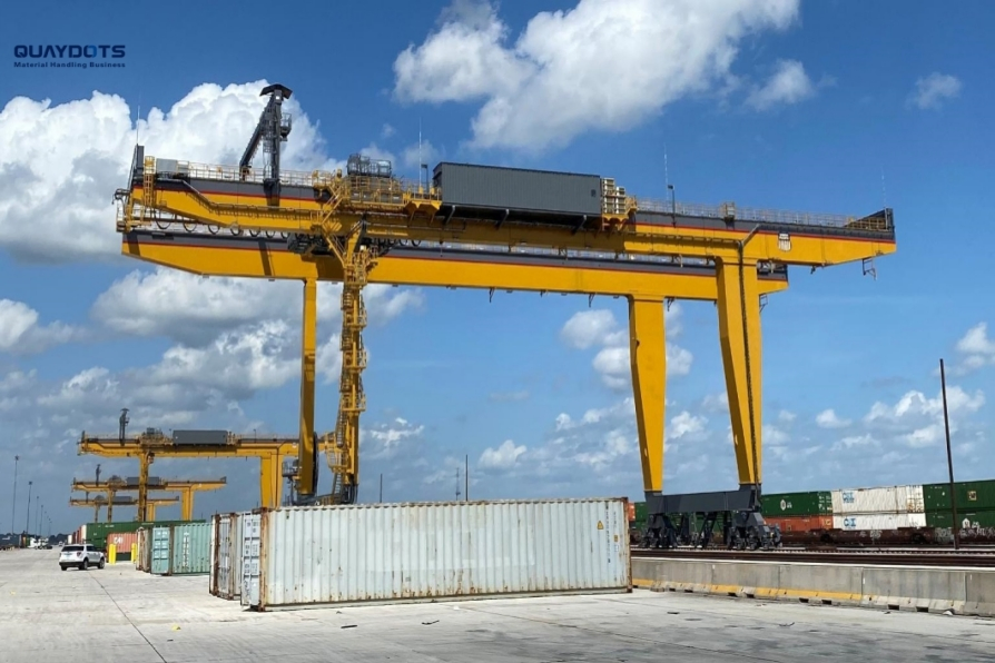 Rail-Mounted-Gantry-Cranes