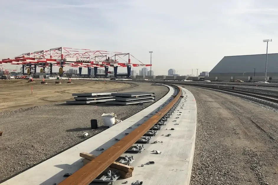 gantry crane track