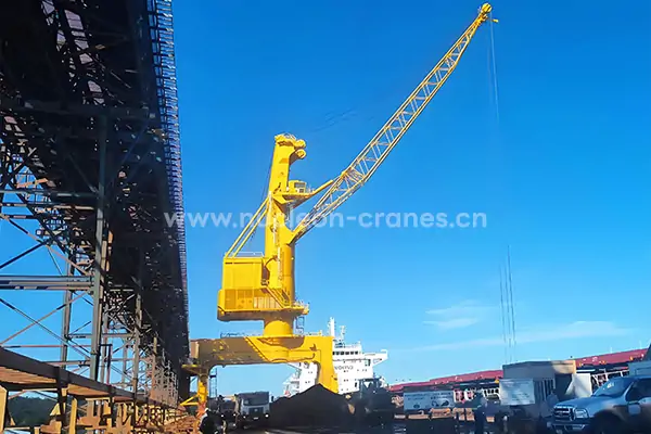 mobile-harbor-crane-1