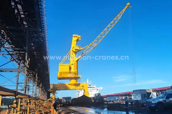 mobile-harbor-crane