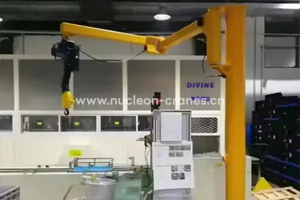 articulating-jib-crane-1