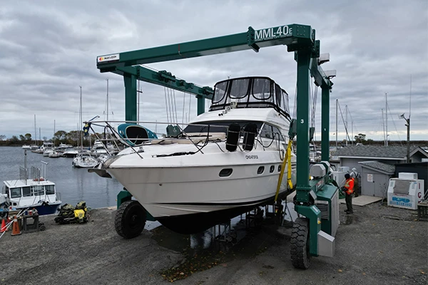 marine-travel-lift (4)