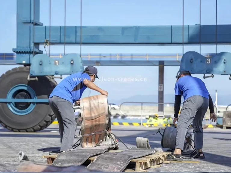 30-ton-marine-travel-lift (6)