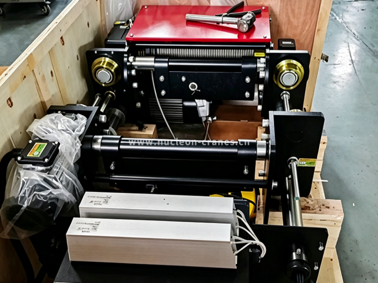electric-hoist-internal-components-after-factory-inspection